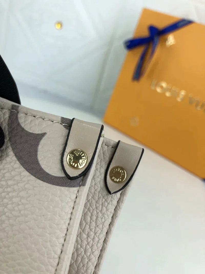 ESMEE - Top Quality Bags LUV 102