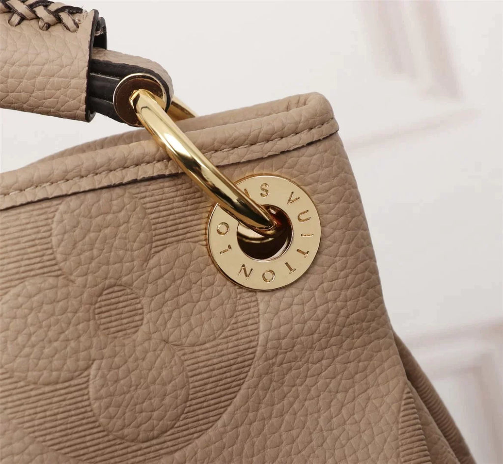 ESMEE - Top Quality Bags LUV 179