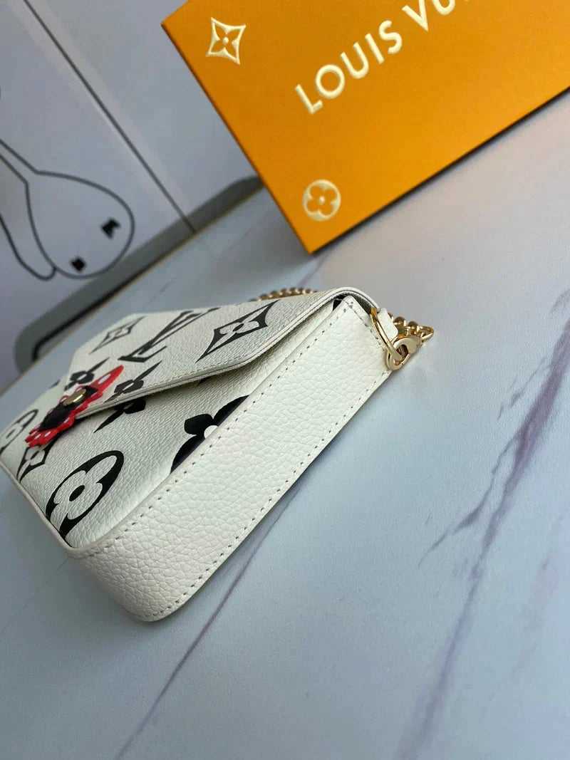 ESMEE - Top Quality Bags LUV 131