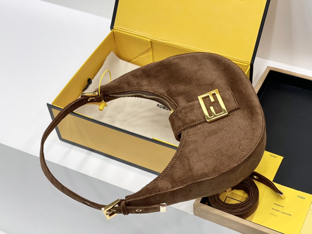ESMEE - Top Quality Bag FND 760