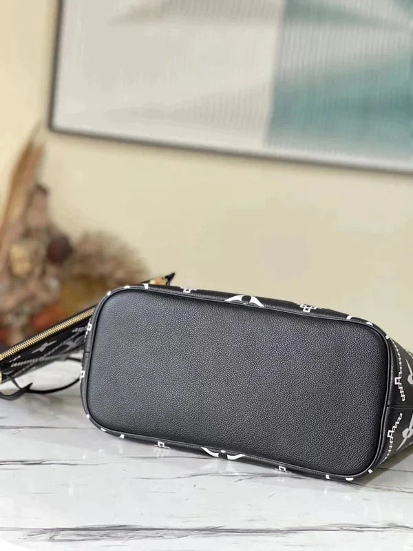 ESMEE - Top Quality Bags LUV 166
