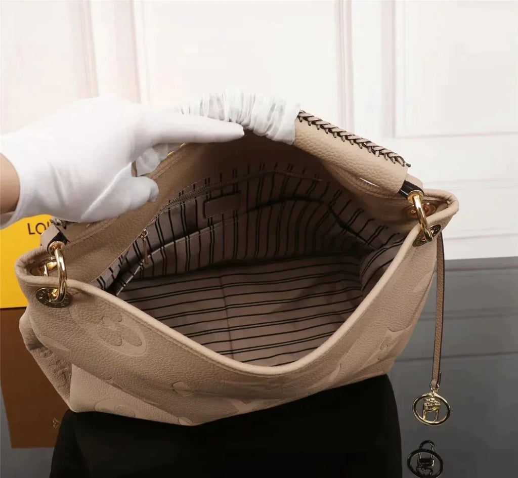 ESMEE - Top Quality Bags LUV 179