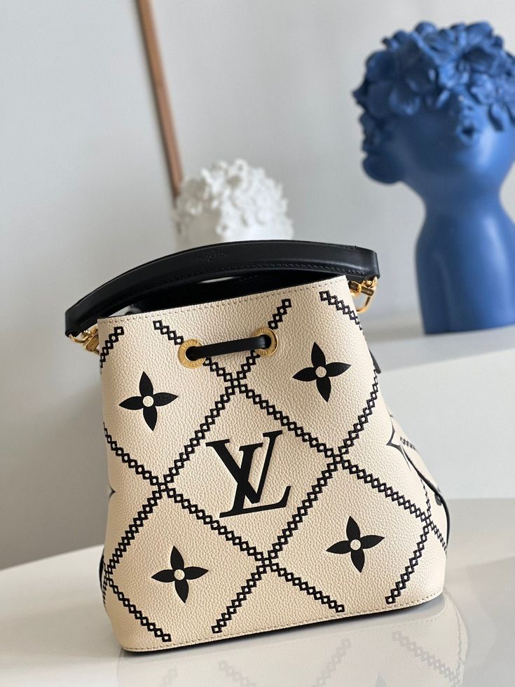 ESMEE - Top Quality Bags LUV 183