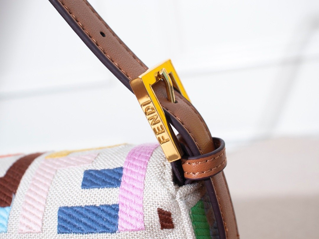 ESMEE - Top Quality Bag FND 699