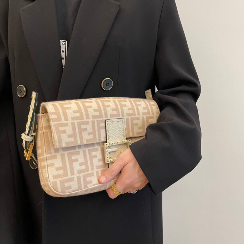 ESMEE Beige FF Wool Bag - FND 800