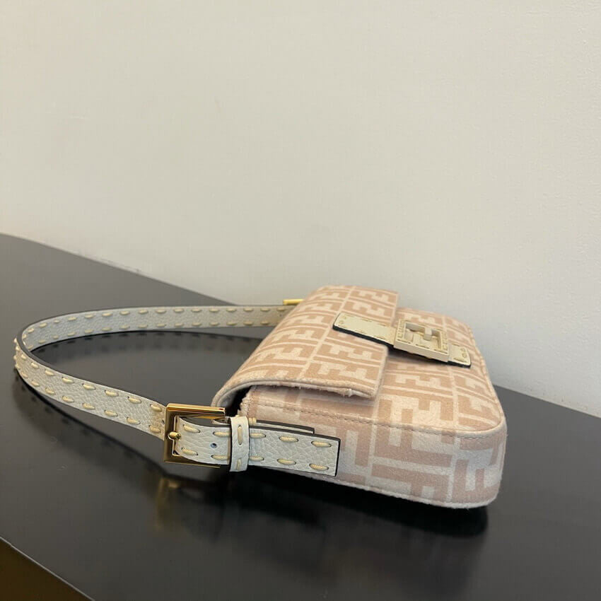 ESMEE Beige FF Wool Bag - FND 800
