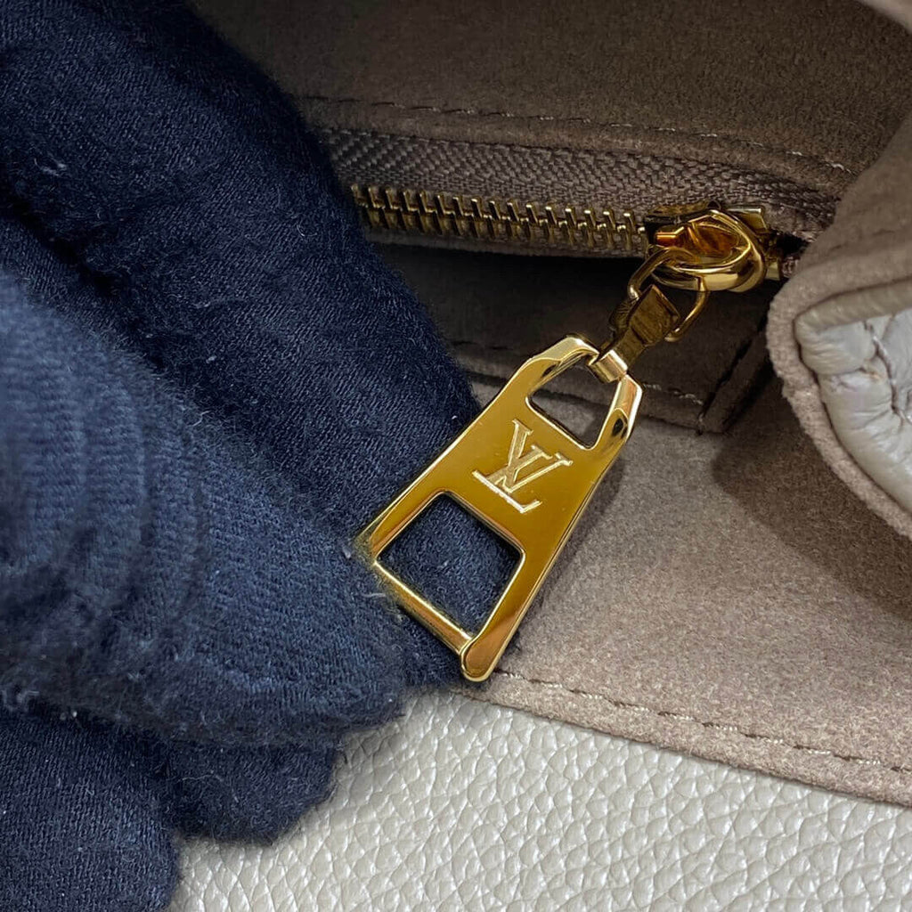 ESMEE Bicolor Monogram Leather Bag - LUV 464