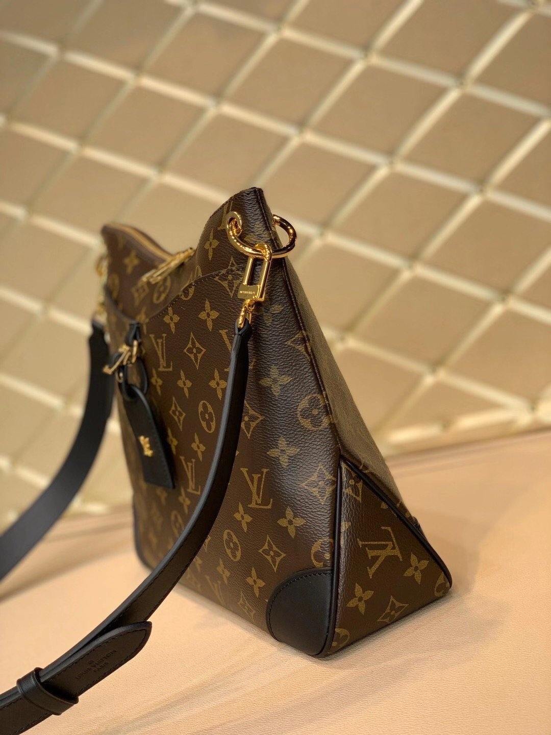 ESMEE - Top Quality Bags LUV 359