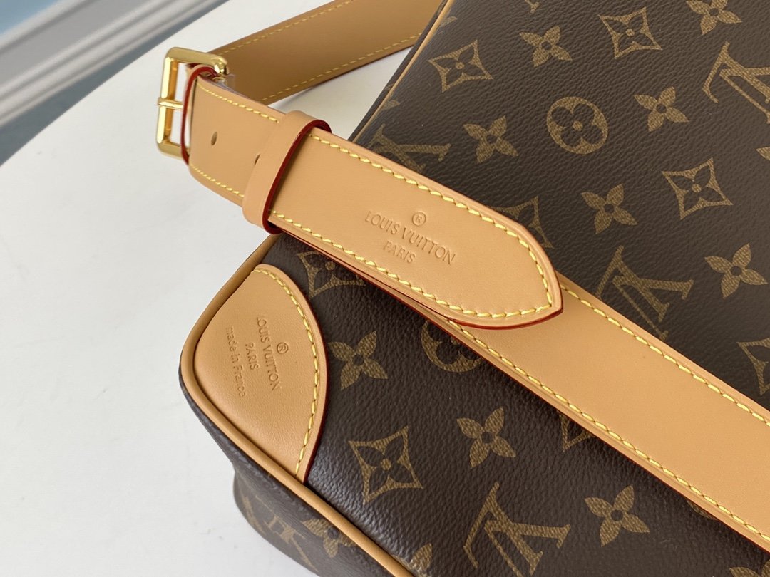 ESMEE - Top Quality Bags LUV 397