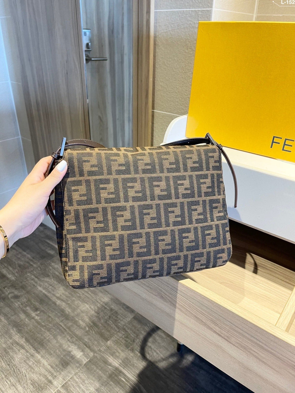 ESMEE - Top Quality Bag FND 762