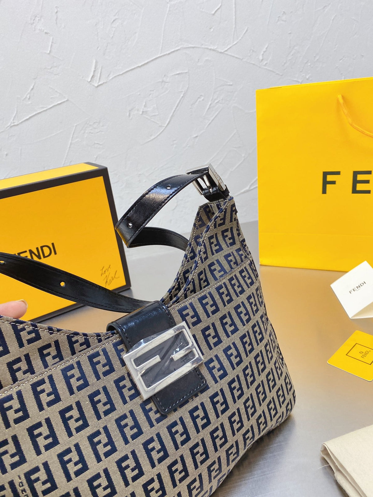 ESMEE - Top Quality Bag FND 601