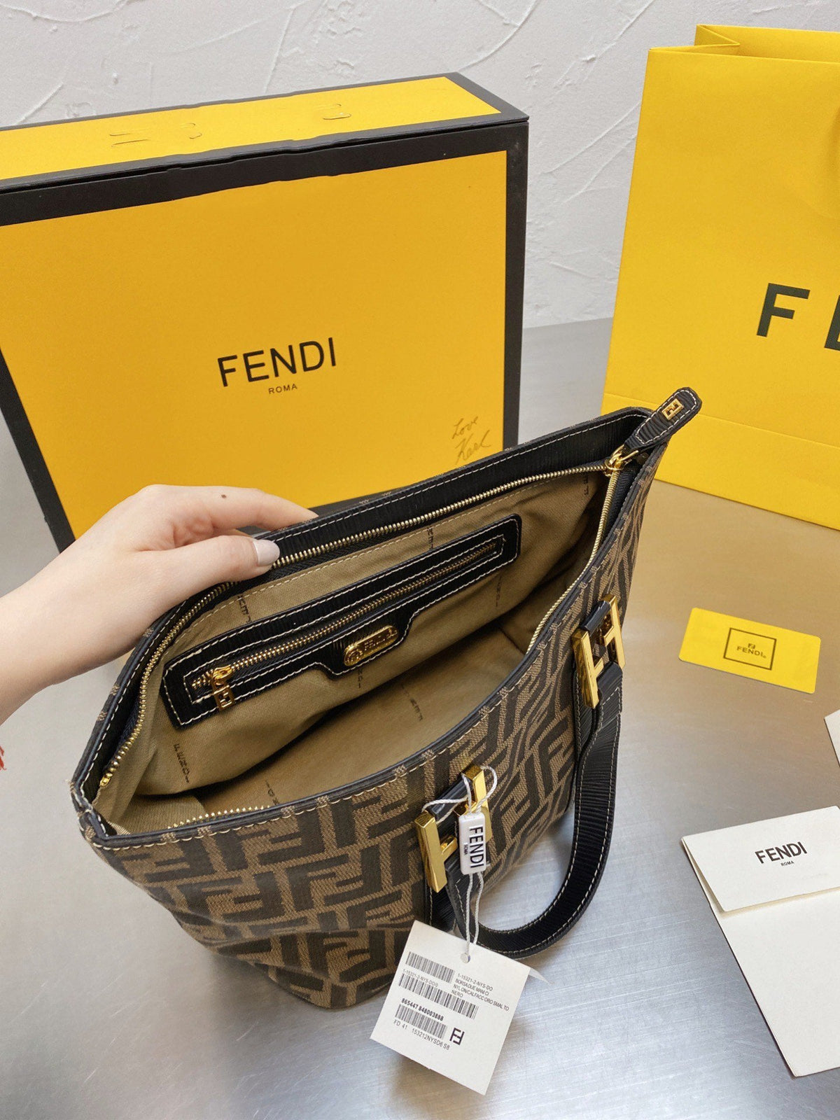 ESMEE - Top Quality Bag FND 677