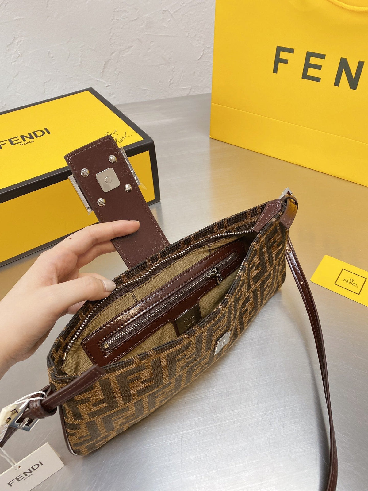 ESMEE - Top Quality Bag FND 668