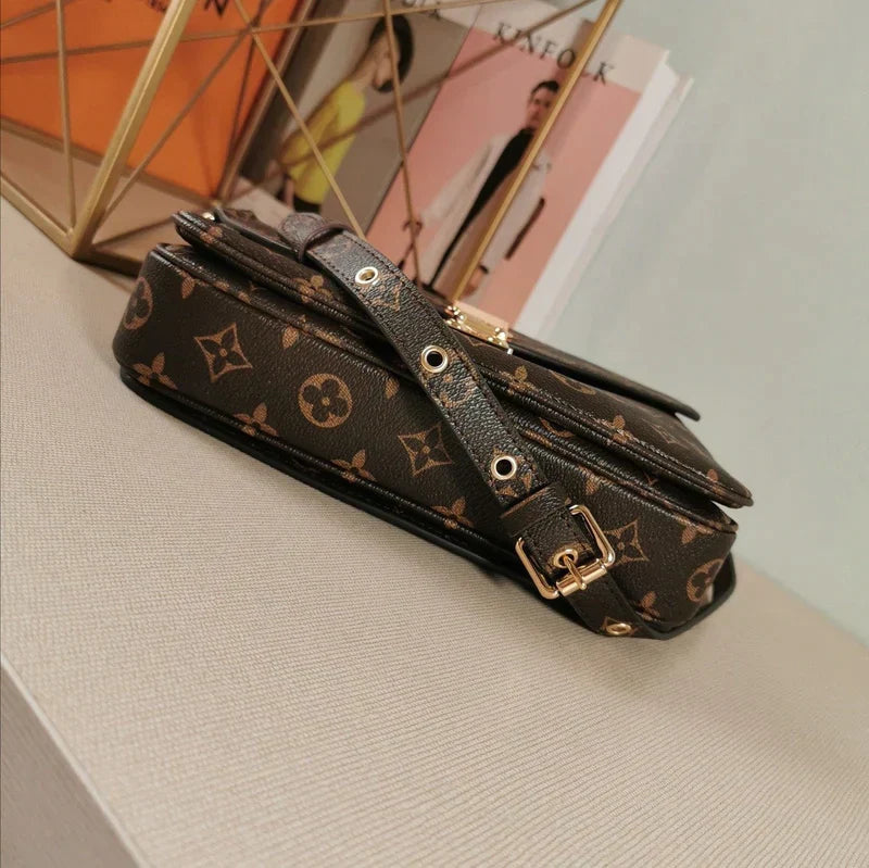 ESMEE - Top Quality Bags LUV 121