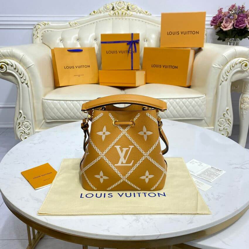 ESMEE - Top Quality Bags LUV 300