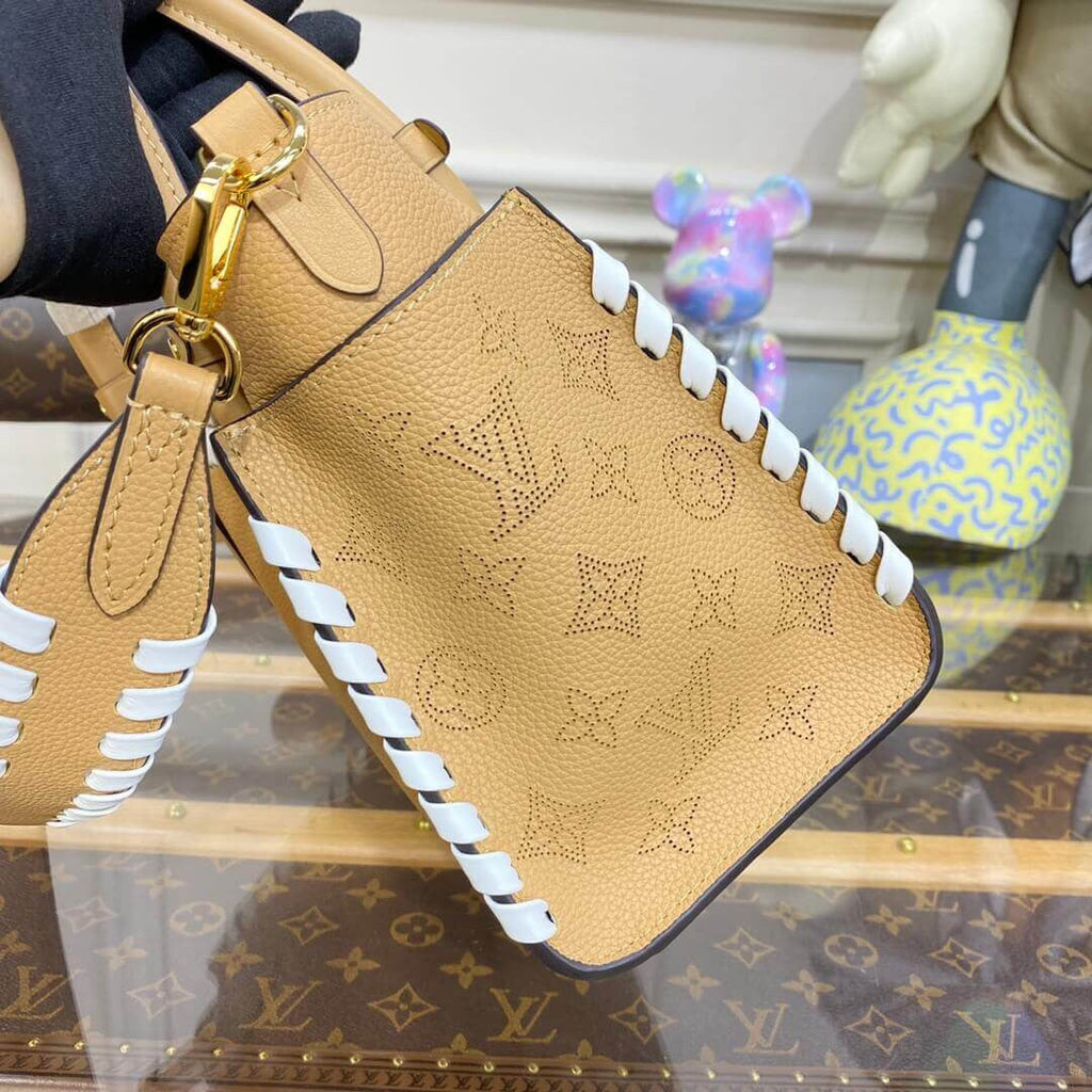 ESMEE OnMySide PM Shoulder Bag - LUV 409