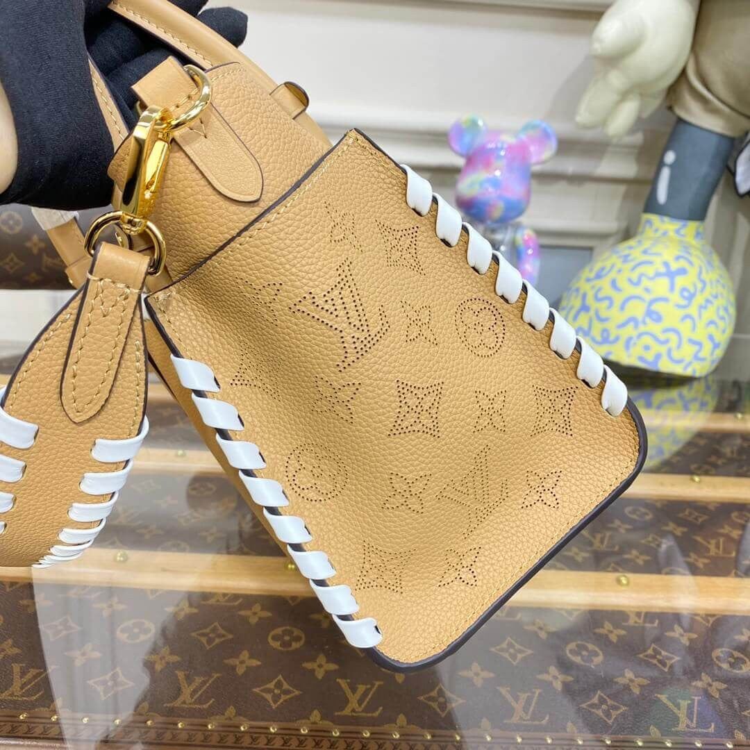 ESMEE OnMySide PM Shoulder Bag - LUV 409